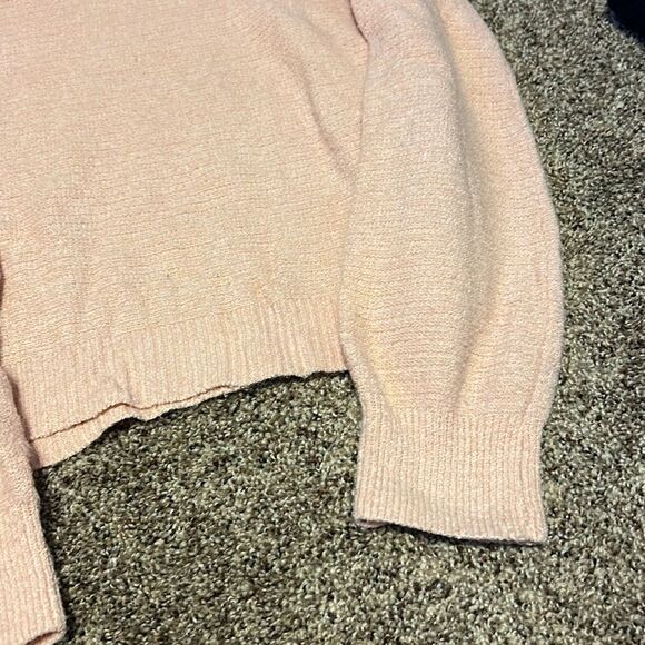 Pink Sweater - Picture 4 of 5